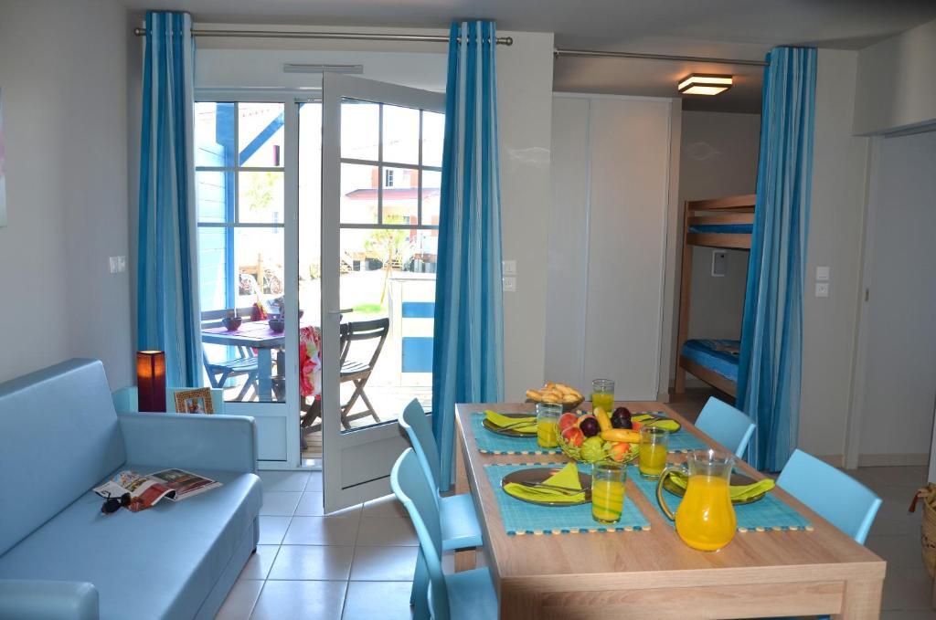 Lagrange Grand Bleu Vacances - Residence La Grenadine Marseillan  Ruang foto